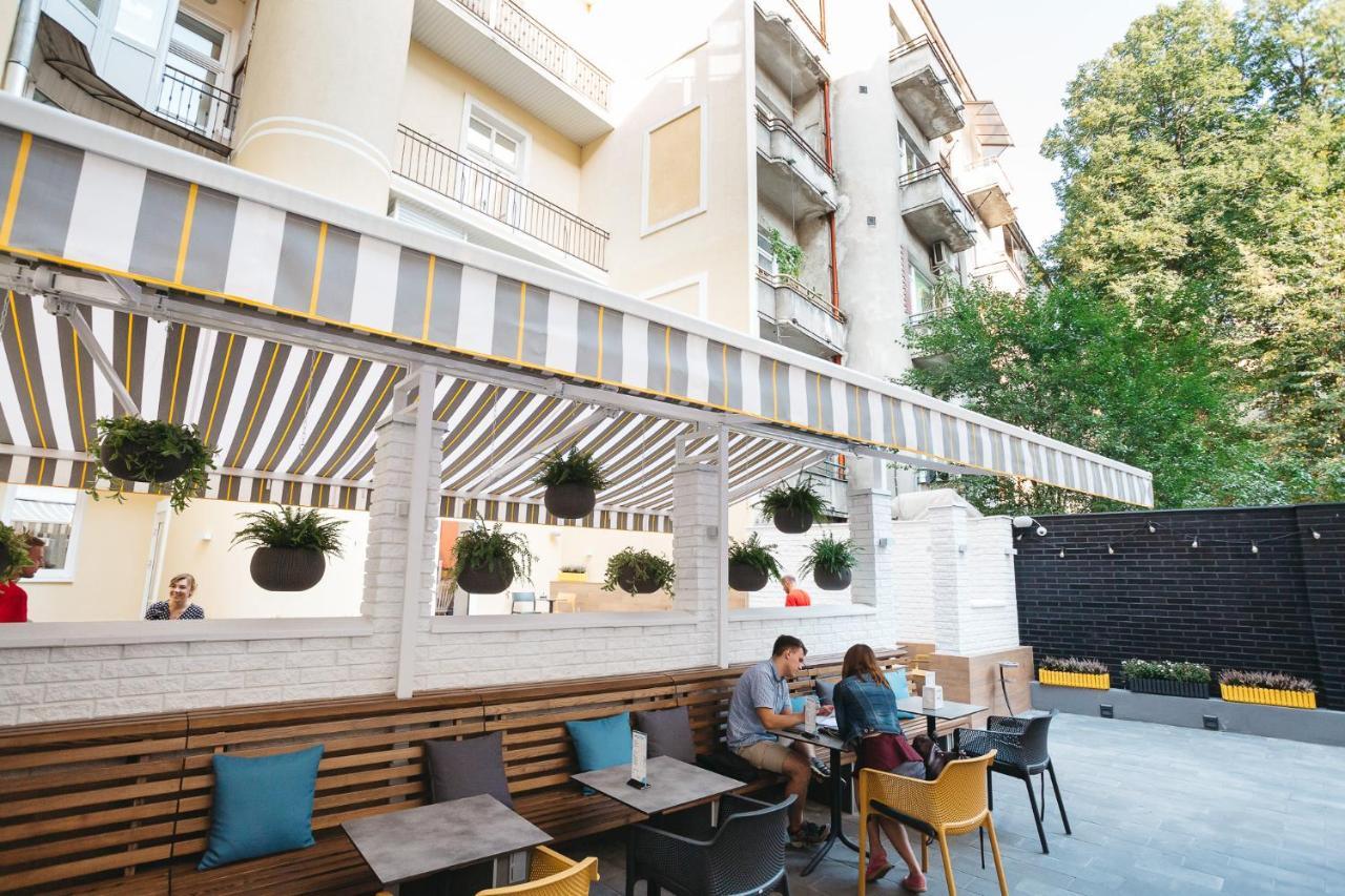 Discovery Hotel Liov Exterior foto